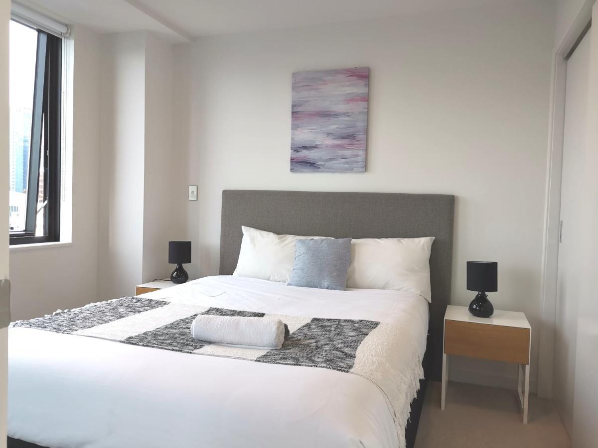 Modern 2 Bedroom Apartment 1 Minute To Skytower オークランド エクステリア 写真