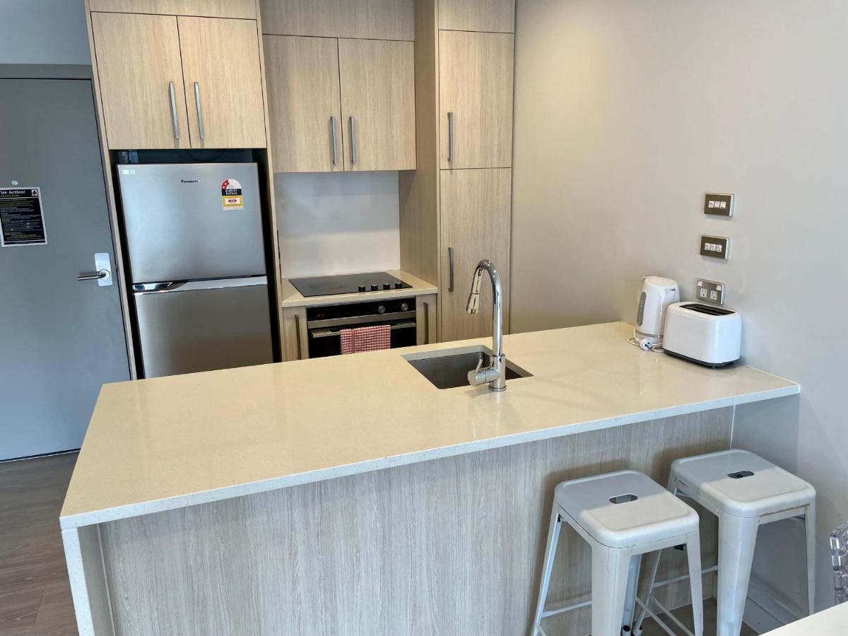 Modern 2 Bedroom Apartment 1 Minute To Skytower オークランド エクステリア 写真